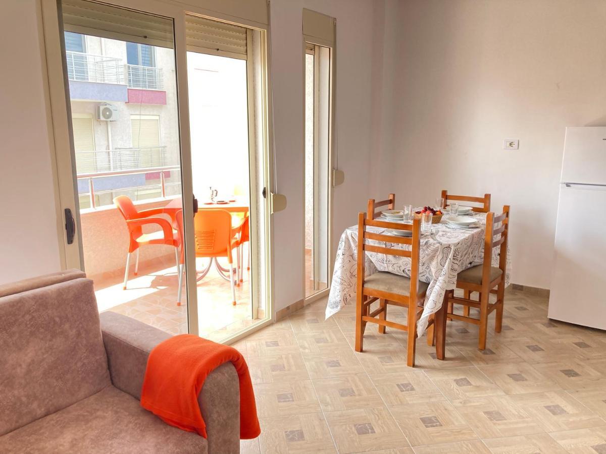 Lungomare Holiday Apartments Драч Екстериор снимка
