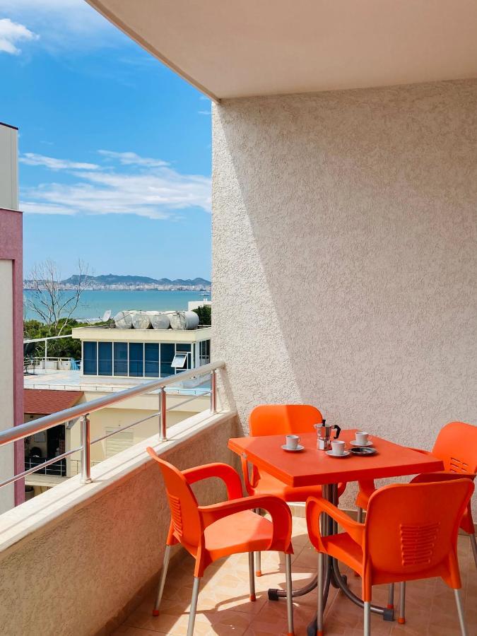 Lungomare Holiday Apartments Драч Екстериор снимка