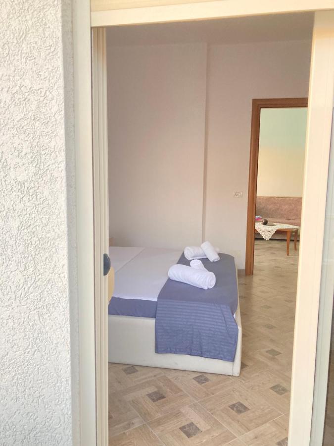 Lungomare Holiday Apartments Драч Екстериор снимка